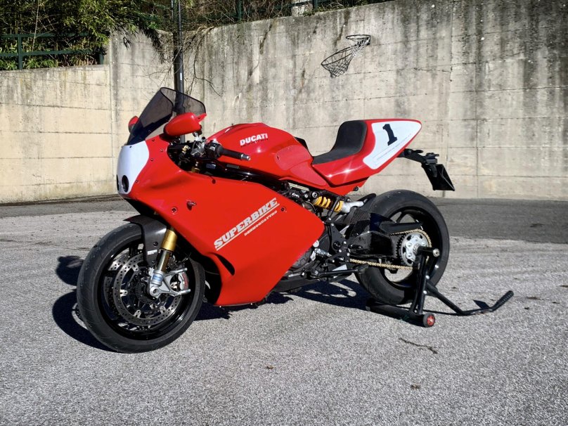Ducati 888