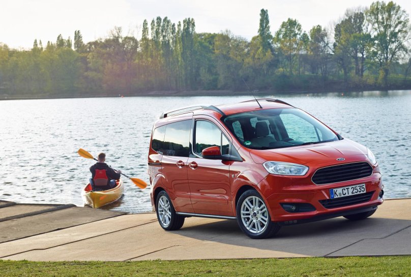 Ford Tourneo Courier 2014