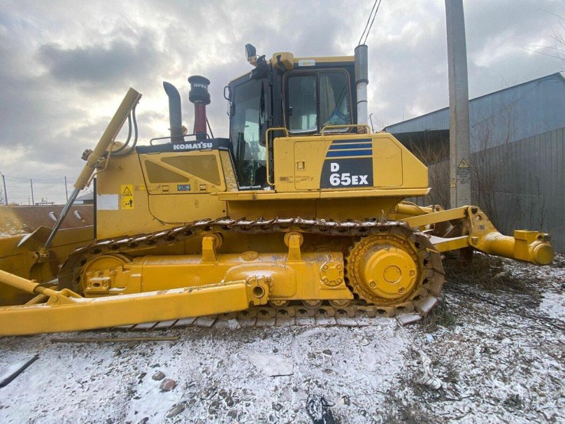 Бульдозер Komatsu d275a-5