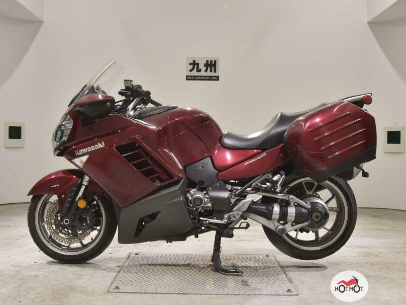 Kawasaki GTR 1400 concours