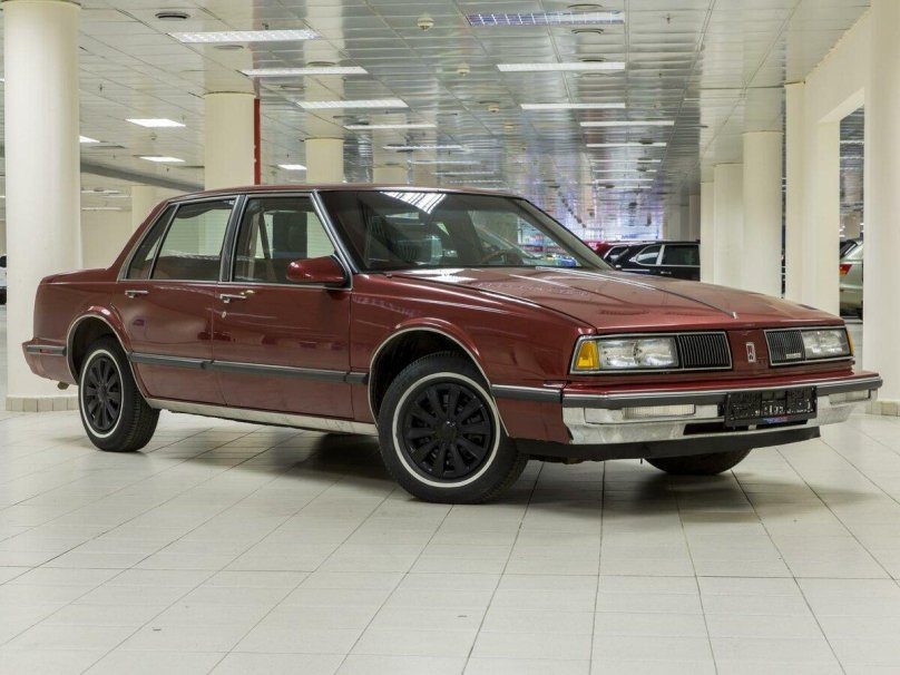 Oldsmobile 1987