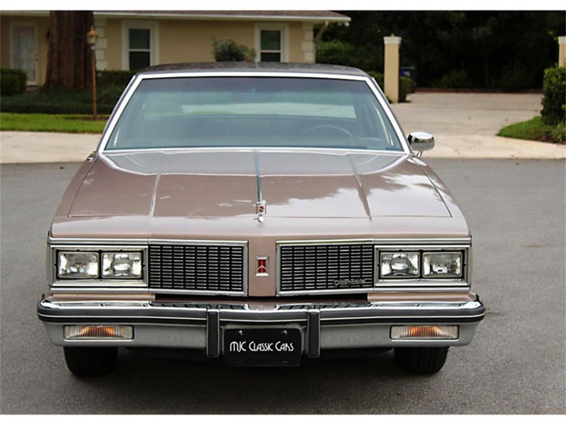 Олдсмобиль 1984