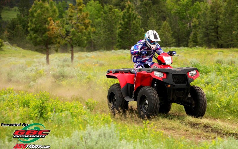 Квадроцикл Polaris 400