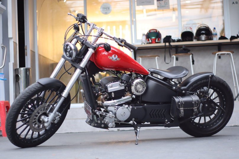 Regal Raptor Bobber