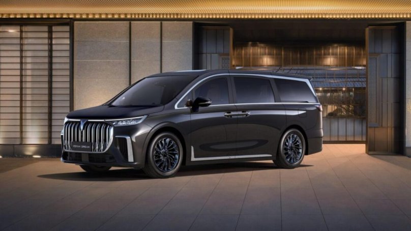 Премиальные минивэны