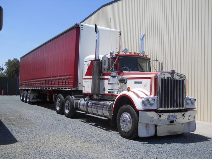 Kenworth w900 8x6