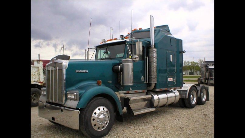 Грузовики Kenworth w900