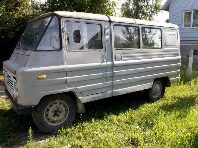 Жук польский грузовой фургон