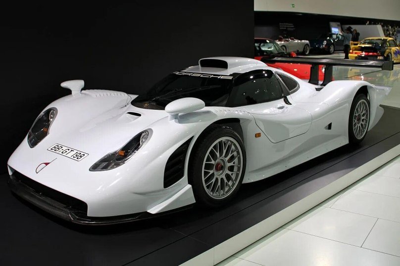 Porsche 911 gt1 1998