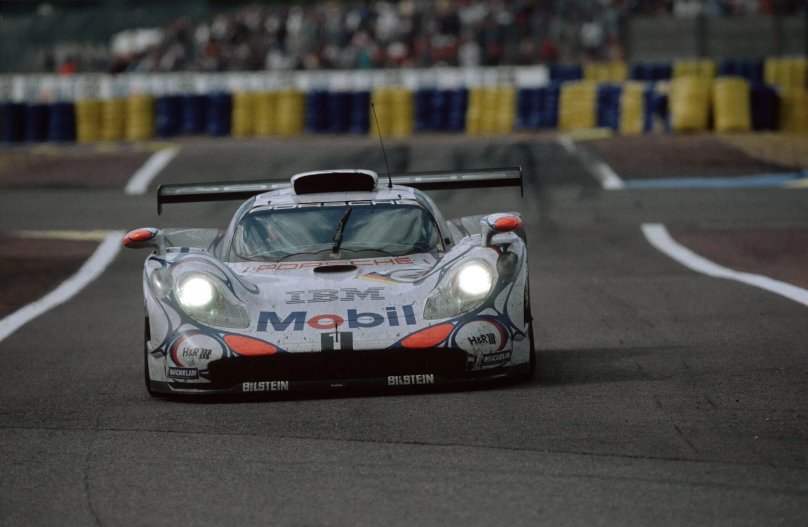 Porsche 911 gt1 1998 le mans