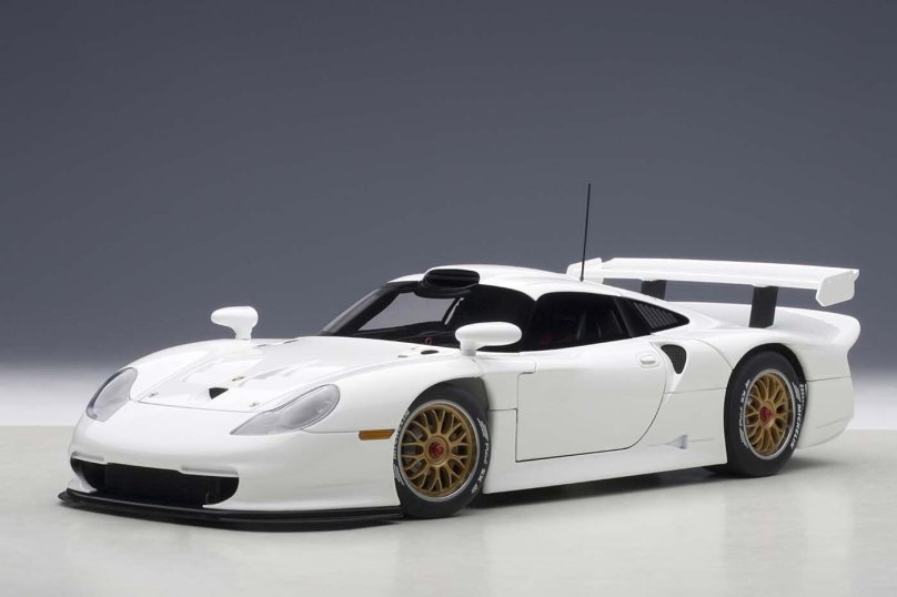 AUTOART Porsche 911 gt1