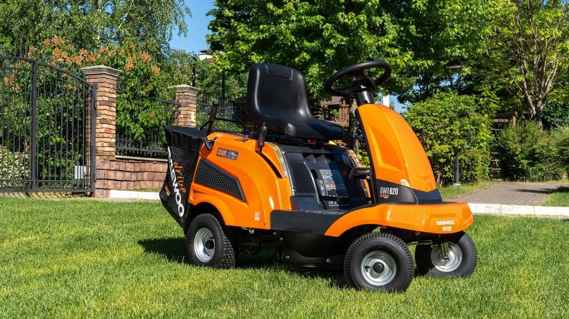 Райдер бензиновый Daewoo DWR 620