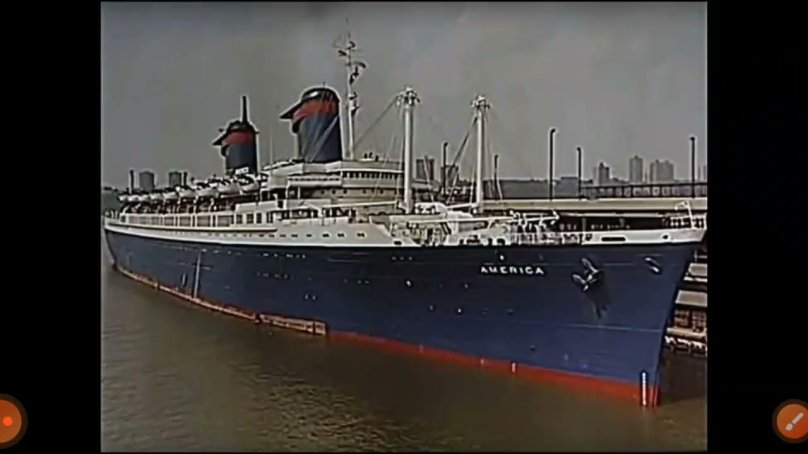 Лайнер SS America