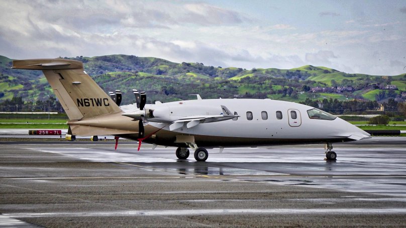 Piaggio р.180 Avanti II