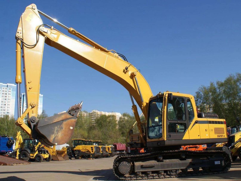 Экскаватор lgce e6210f