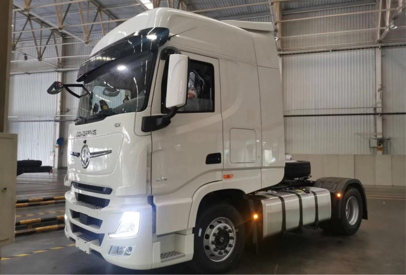 Тягач GX 4x2 dfh4180