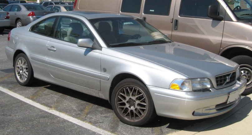 Volvo c70 2000