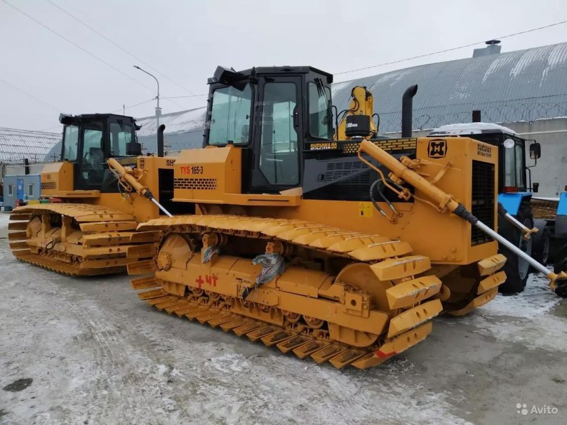 Бульдозер гусеничный Shehwa tys165-3 (