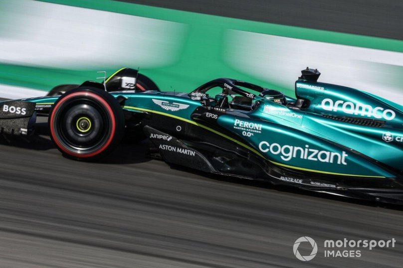 Фернандо Алонсо Астон Мартин