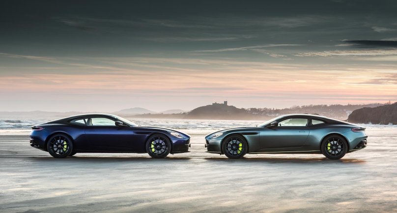 Астон Мартин db11 Amr