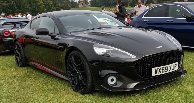 Aston Martin rapide Amr