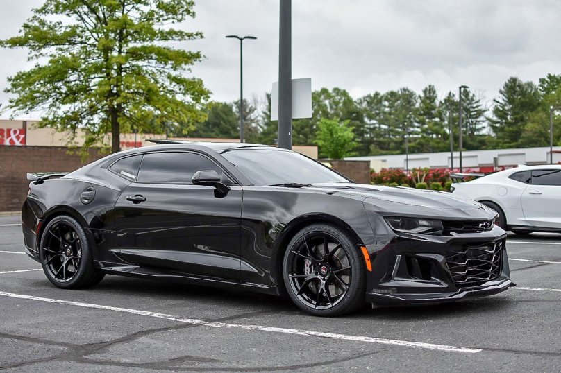 Шевроле Камаро zl1 2020