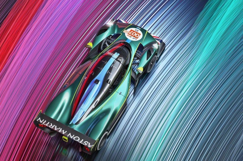 Астон Мартин 2025