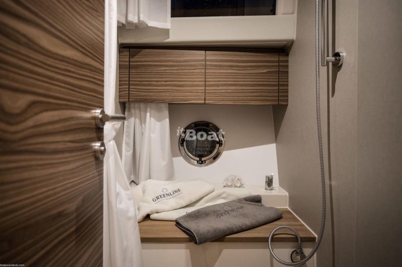 Greenline Hybrid 48 Coupe