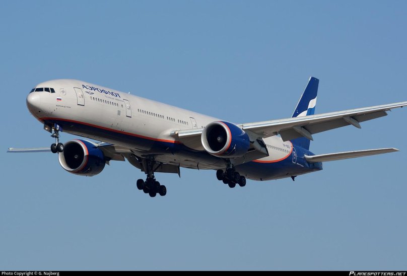 Самолёт Боинг 777-300 Аэрофлот