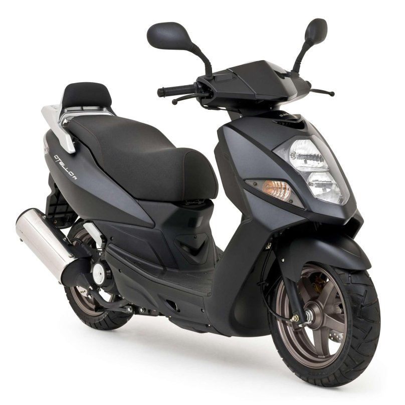 Скутер Daelim 2