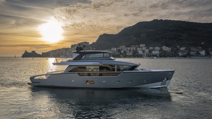 Яхта Sanlorenzo