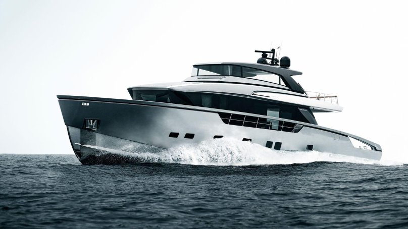 Яхта кроссовер