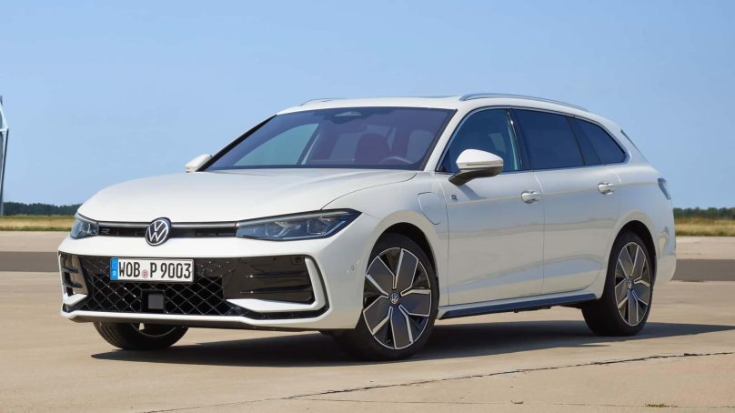Passat Volkswagen универсал 2023