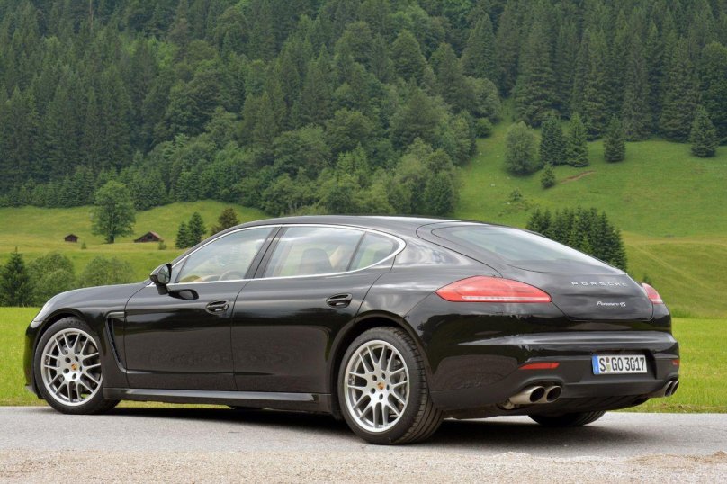 Porsche Panamera 4s