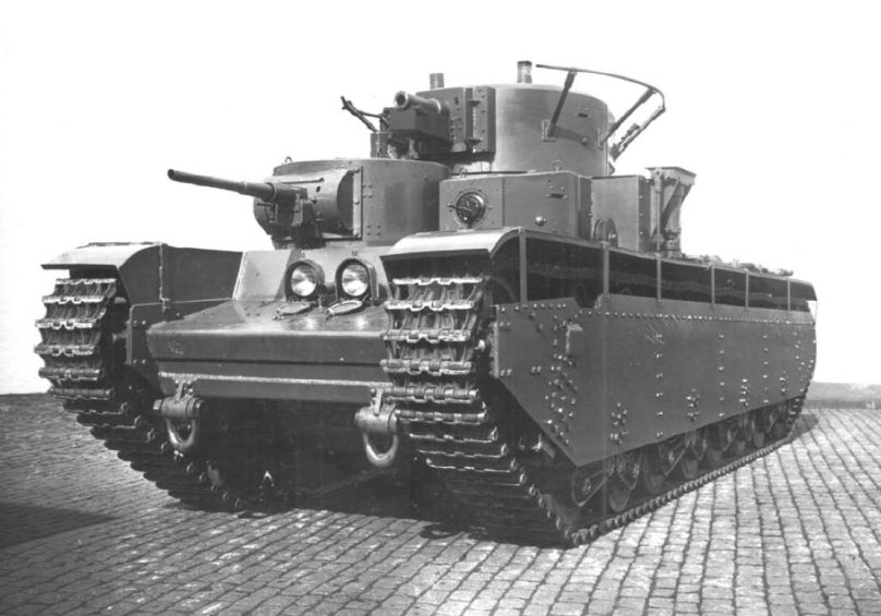 Пятибашенный танк т-35