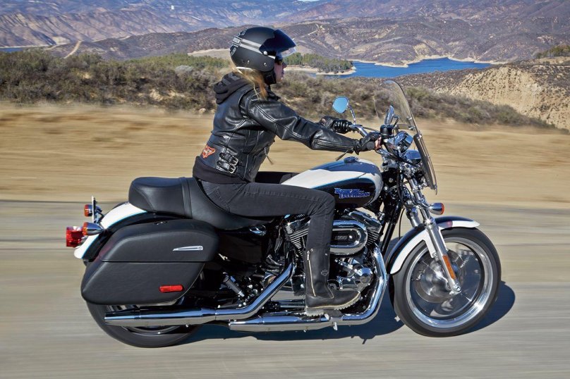 Harley Davidson xl1200t