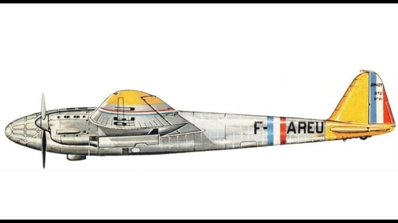 French aircraft from 1939 to 1942 Volume 1: from Amiot to Curtiss (planes and Pilots 7)