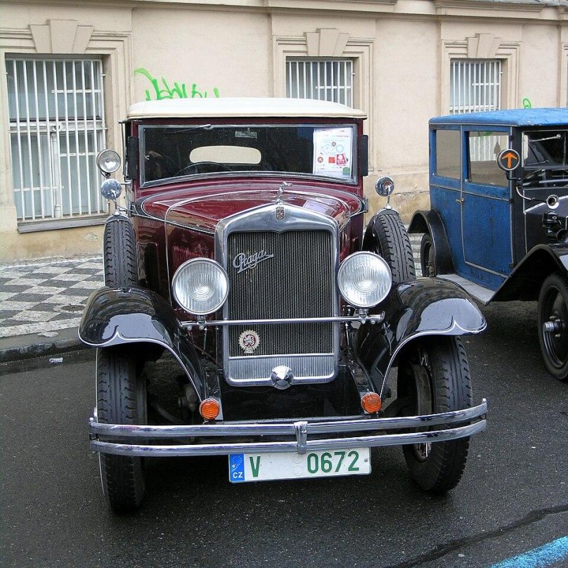 Praga автомобиль