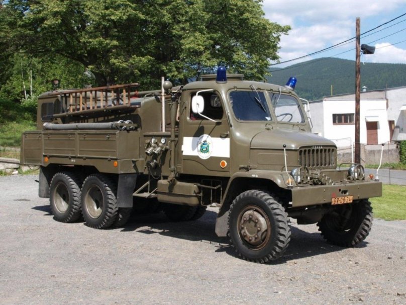 Автомобиль Прага v3s