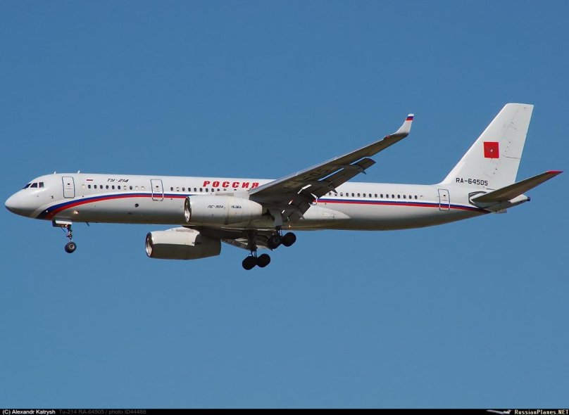 Самолет Путина ту 214