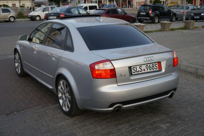 Audi a4 2004 1.8 турбо