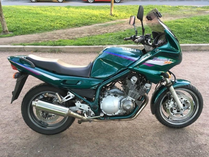 Ямаха XJ 900