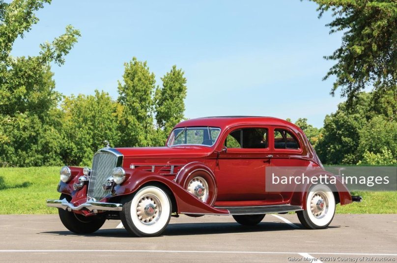 Пирс Эрроу автомобиль