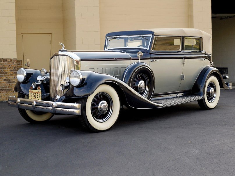 Pierce arrow sedan 1933