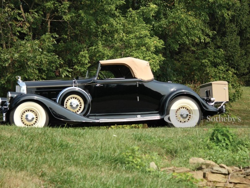Pierce arrow sedan 1933