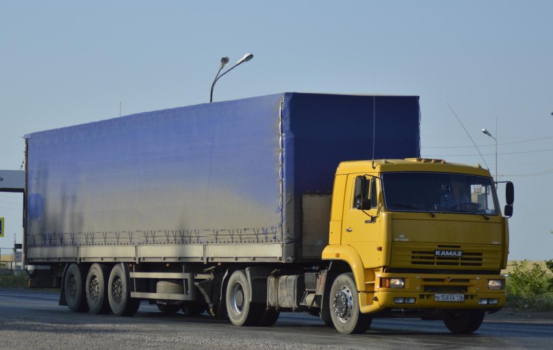 КАМАЗ тягач 5460