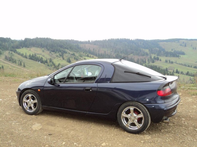 Опель тигра 1998