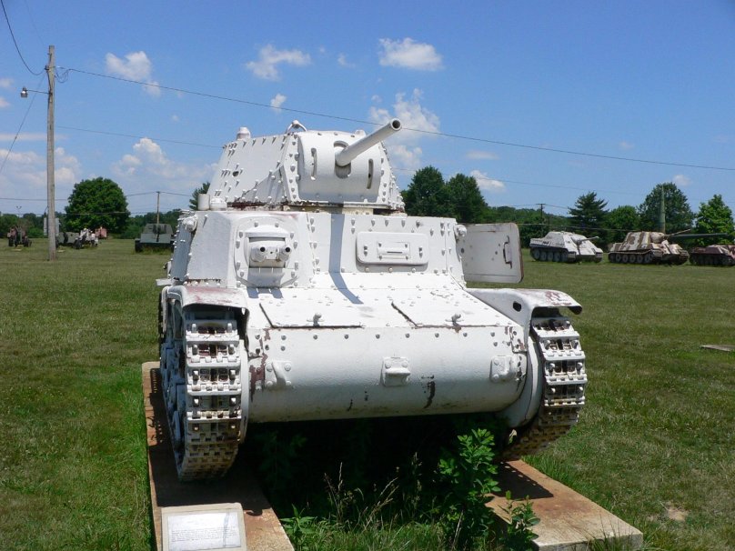 M13/40 средний танк