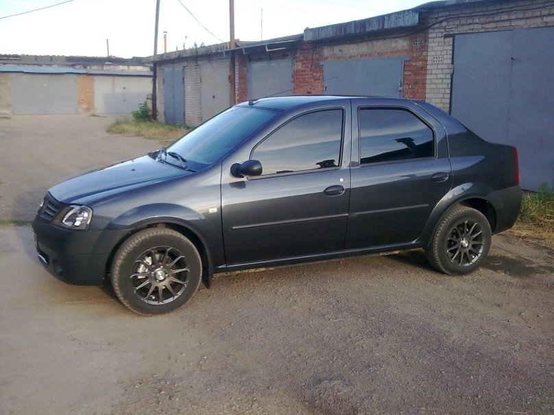 Рено Логан на литье 15