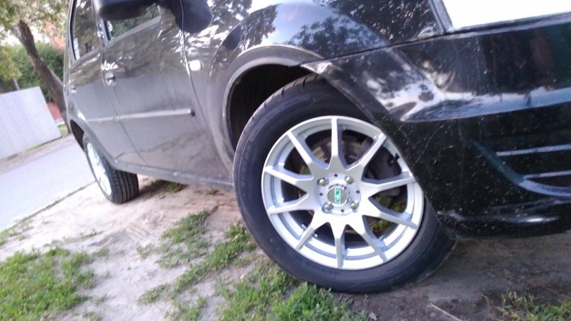 195/55 R16 Рено Логан